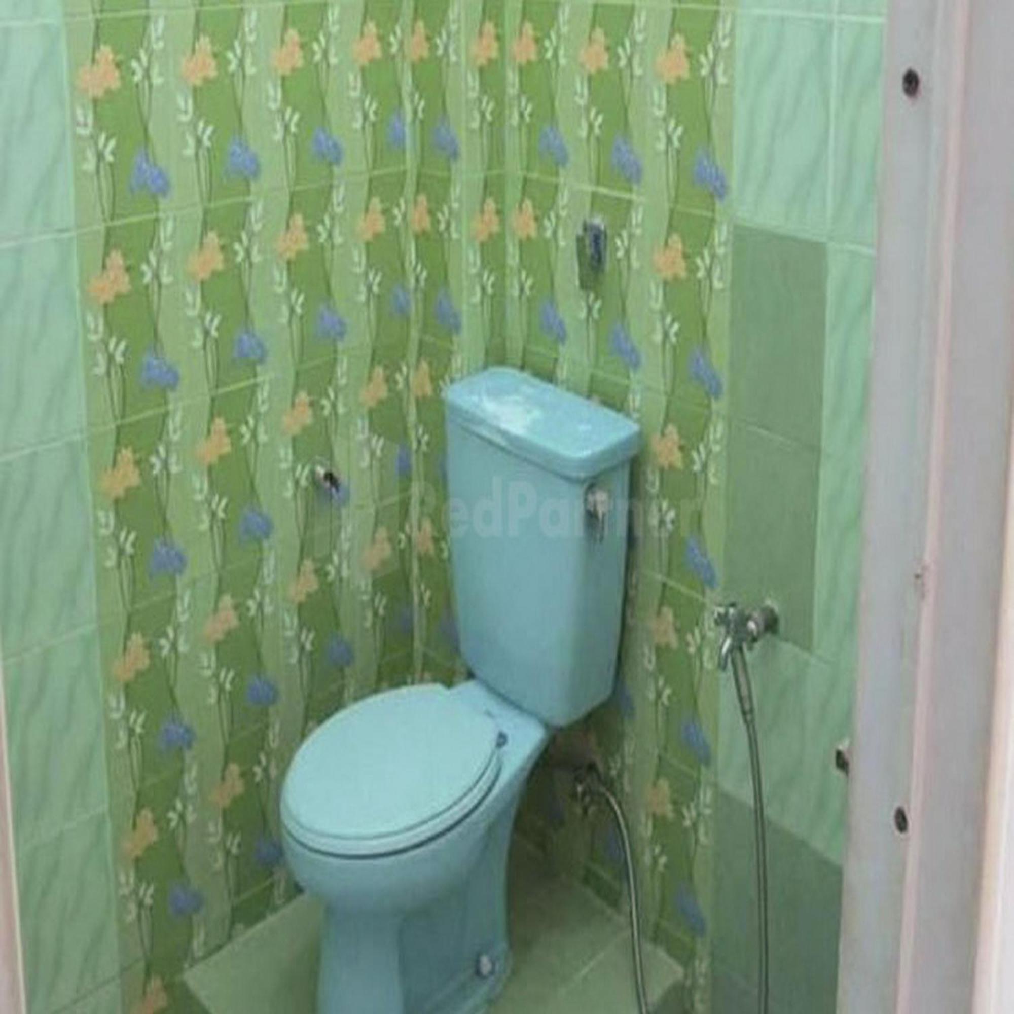 Wisma Pinggir Mitra Reddoorz Tanjung Pinang Extérieur photo